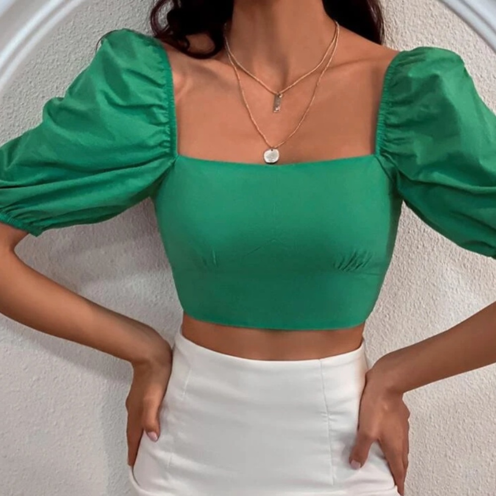 Aveloria Solid Square Neck Criss Cross Tie Back Crop Blouse